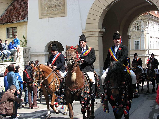 Junii Brasovului 2012