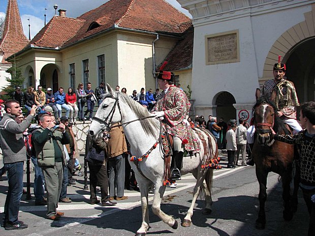 Junii Brasovului 2012